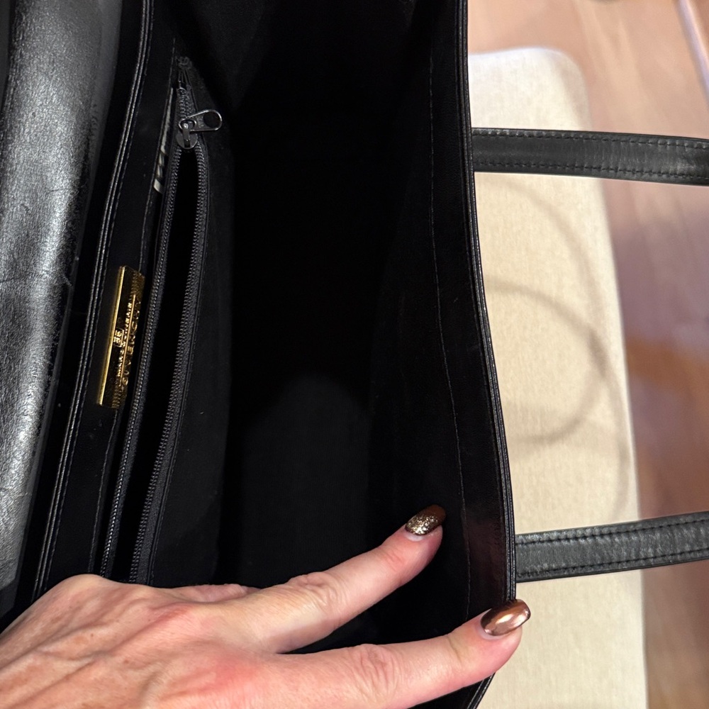 EUC - Givenchy Black and Gold Leather Purse - Picture 10 of 10